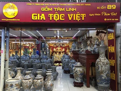 Tinh hoa Việt qua gốm men rạn Phạm Đạt