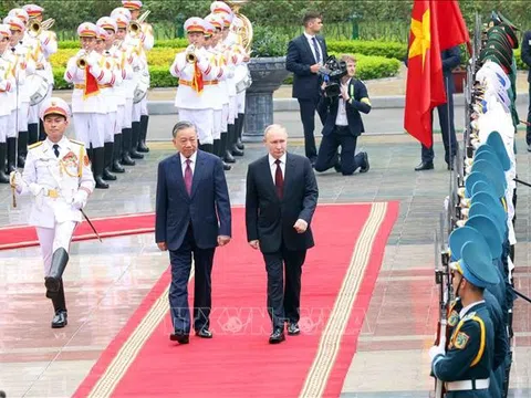 Chủ tịch nước Tô Lâm chủ trì lễ đón chính thức Tổng thống Liên bang Nga Vladimir Putin