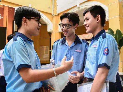 Điểm chuẩn vào lớp 10 của các địa phương