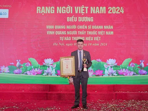 Lương y Đỗ Minh Tuấn được vinh danh với giải thưởng "Người Thầy Thuốc Việt Nam Vì Nhân Dân"