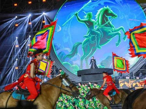 “Âm vang Tổ quốc” rực lửa Mỹ Đình, ngân vang khí phách Việt Nam