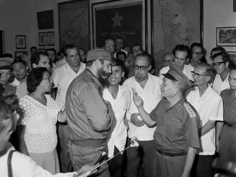 Hệ sinh thái tri thức Việt Nam - Cuba: Từ biểu tượng của sự đoàn kết vô tư đến chiến lược đào tạo nguồn nhân lực tự cường (Bài 14)