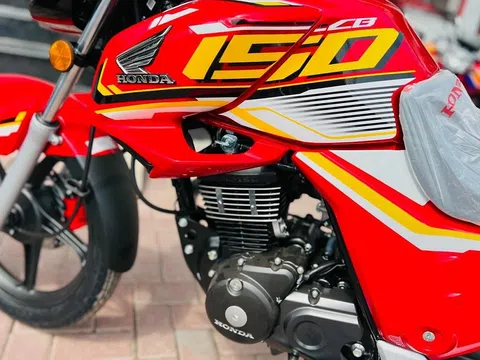 Tin xe máy 18/6: ‘Vua côn tay’ 150cc mới tinh của Honda về đại lý, hạ bệ Exciter, giá 41 triệu đồng