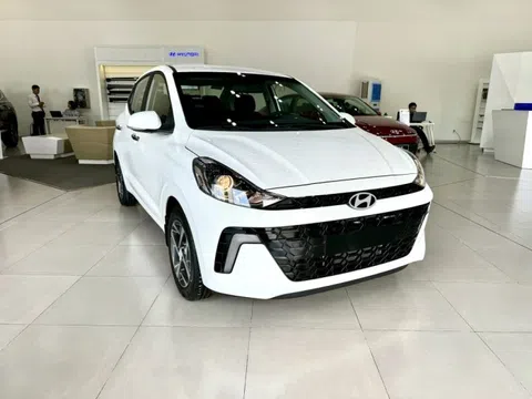 Tin xe hot 19/7: Hyundai Grand i10 ‘đe nẹt’ Kia Morning bằng giá lăn bánh cực rẻ giữa tháng 7/2025