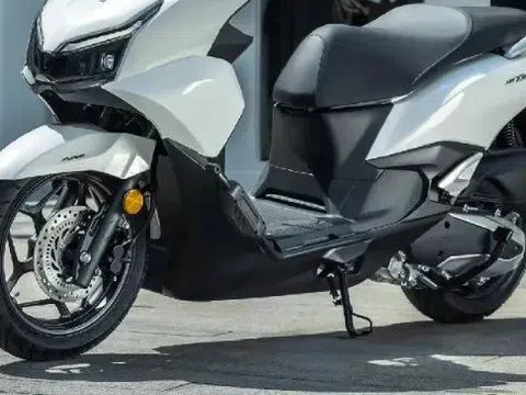 Tin xe 1/8: Honda ra mắt mẫu xe ga 150cc mới cứng giá 54 triệu đồng, ‘chất’ hơn Vario và Air Blade