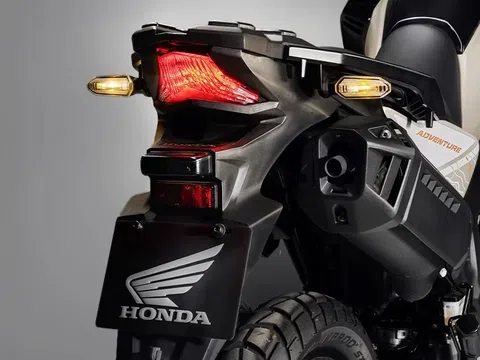 Tin xe trưa 6/8: ‘Đàn anh của Honda Winner X’ trình làng với giá mềm, trang bị đè bẹp Yamaha Exciter