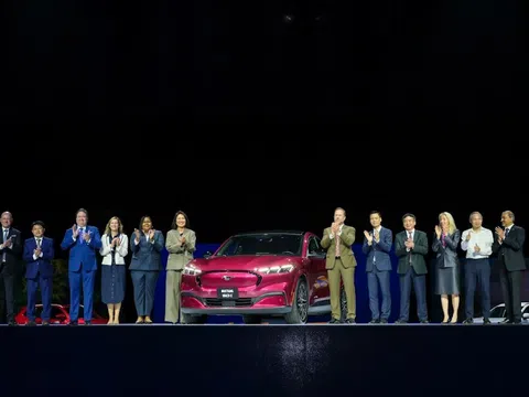 Ford Việt Nam 30 năm vững bước cùng đam mê, kiến tạo giá trị bền vững