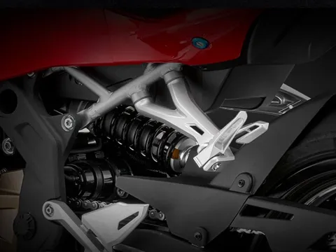 Tin xe trưa 5/9: Ra mắt ‘vua côn tay’ mới ‘trên cơ’ Yamaha Exciter và Honda Winner X, giá siêu ‘mềm’