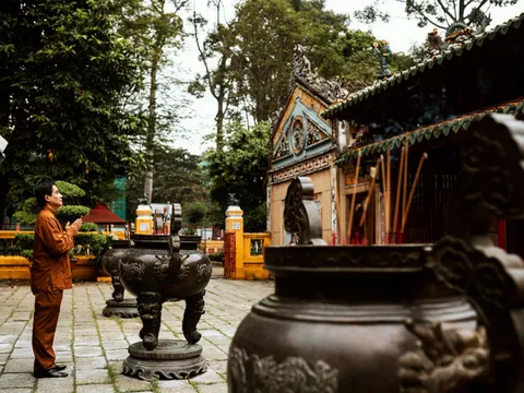 Thiên Mộc Hương - Gửi gắm bình an, xua tan vận hạn tháng 7 Âm lịch