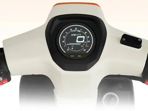 Tin xe trưa 18/9: ‘Cơn ác mộng của Honda Vision’ ra mắt với giá 29 triệu đồng, có ABS như SH Mode