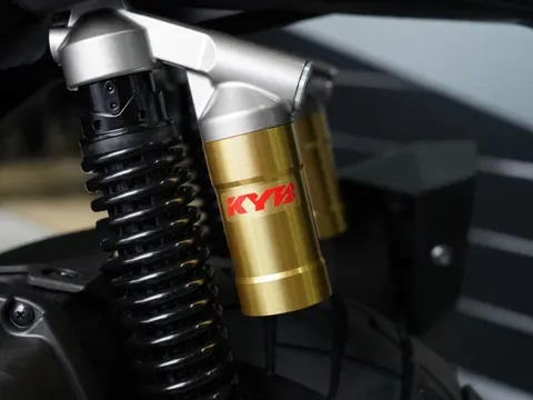 Tin xe trưa 26/9: Ra mắt ‘Honda SH phiên bản đi phượt’ mới ăn đứt Vario và Air Blade, giá cạnh tranh