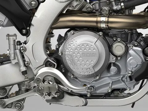 Tin xe hot 5/10: ‘Đàn anh của Yamaha Exciter’ ra mắt với giá cực rẻ, thiết kế mê ly, trang bị xịn sò