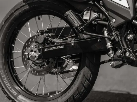 ‘Vua côn tay’ mới của Honda ra mắt: Động cơ 293cc áp đảo Winner R và Yamaha Exciter, có ABS 2 kênh