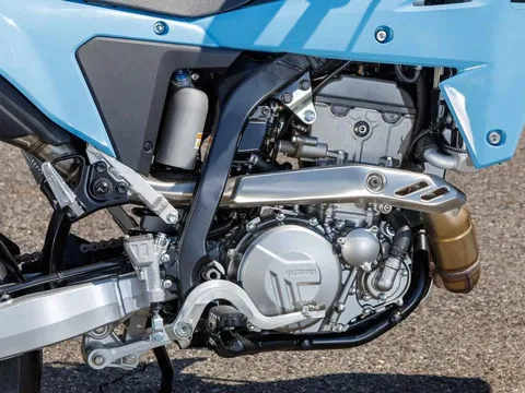 Tin xe hot 9/10: ‘Vua côn tay’ mới của Suzuki chính thức mở bán, xịn hơn Yamaha Exciter mà giá mềm