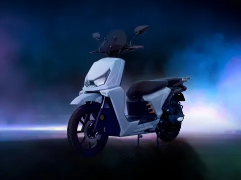 Tin xe hot 15/10: ‘Cơn ác mộng của Honda SH Mode’ chính thức ra mắt, giá 30 triệu đồng rẻ hơn Vision