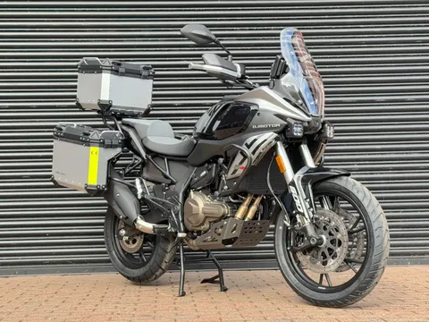 QJMotor SRT600S - tân binh Trung Quốc thách thức Honda NX500, giá chỉ 140 triệu đồng