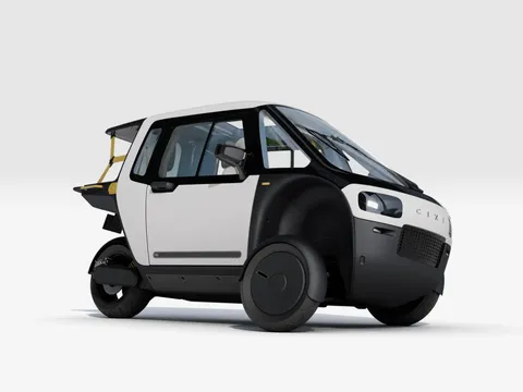 Xe ba bánh lai giữa ô tô và xe đạp, đạt vận tốc 120 km/h