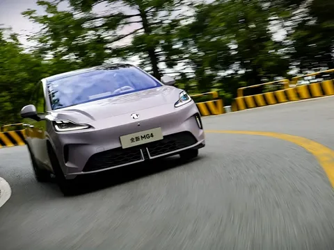 MG4 530 Smart Edition đổi sang pin CATL, tăng tầm hoạt động 530km - giá vẫn dưới 350 triệu đồng