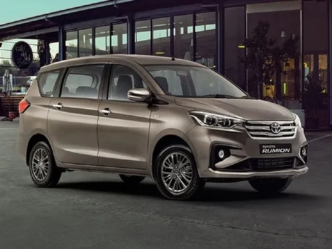 Toyota ra mắt MPV 7 chỗ giá chưa đến 300 triệu tại Ấn Độ: Tiện nghi ngang Mitsubishi Xpander