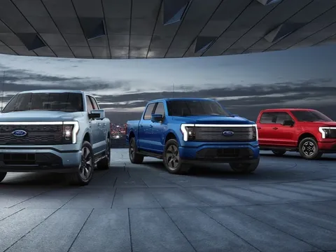 Ford tạm ngưng sản xuất xe bán tải sau sự cố cháy nhà máy cung ứng nhôm