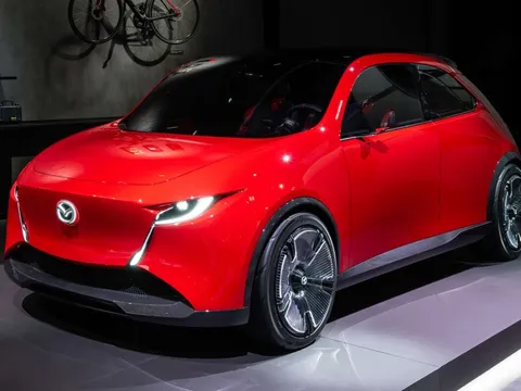 Lộ diện Mazda Vision X-Compact: 'Truyền nhân' của Mazda 2 gây sốt với thiết kế độc lạ chưa từng có