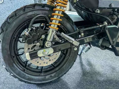 Tin xe 30/10: Ra mắt ‘vua côn tay’ mới giá 43 triệu đồng, khắc chế Yamaha Exciter và Honda Winner R