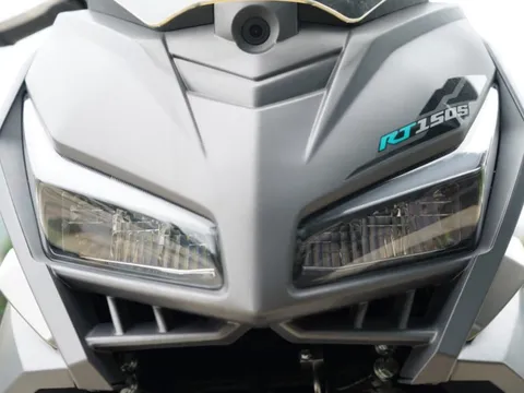 Tin xe hot 2/11: Ra mắt ‘xe ga quốc dân’ mới xịn như Honda SH, giá 40 triệu đồng rẻ hơn cả Air Blade