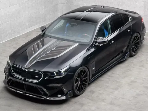 BMW M5 mạnh hơn 830 mã lực sau khi qua tay Mansory, ống xả mới gây tranh cãi