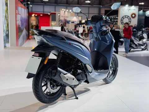 Tin xe trưa 11/11: ‘Vua xe ga’ 125cc mới đẹp hơn Honda SH chính thức ra mắt, có ABS kênh đôi và TCS