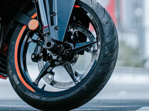 ‘Vua côn tay’ 164cc mới giá 46 triệu đồng sắp ra mắt, hạ bệ Yamaha Exciter với ABS 2 kênh, phuộc USD