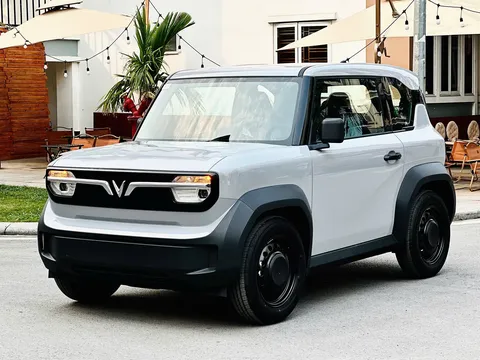 VinFast VF 3 bản nâng cấp lộ diện: Vô-lăng kiểu mới, thêm CarPlay khiến dân tình 'sốt rần rần'