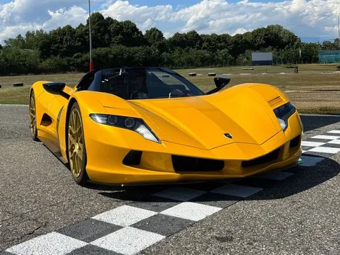 Siêu xe mui trần nhanh nhất thế giới ra mắt: Giá hơn 92 tỷ đồng, hiệu năng ‘hủy diệt’ mọi kỷ lục