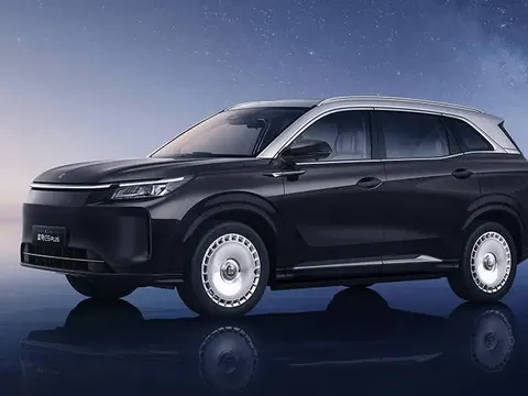 SUV mới giá chỉ 446 triệu, công suất 215 mã lực: ‘Đe nẹt’ Mazda CX-5 với cấu hình hybrid mạnh mẽ