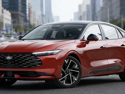 Sedan mới của Ford chốt giá 560 triệu: Ngập công nghệ, ‘thách thức’ Toyota Camry và Honda Accord