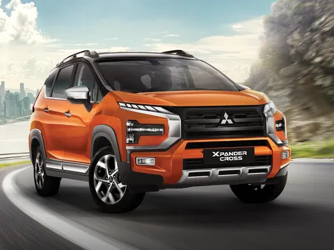 Top 5 mẫu xe được giảm giá lên tới cả trăm triệu tháng 12 này: Món hời mà người Việt không thể bỏ qua