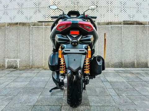 ‘Cơn ác mộng của Honda SH’ chính thức ra mắt với giá cực rẻ, trang bị áp đảo Air Blade và SH Mode