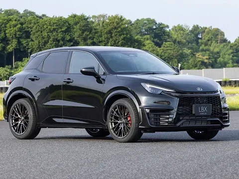 Lexus trình làng SUV thể thao cỡ nhỏ: Công suất 276 mã lực, giá gần 1,5 tỷ đồng