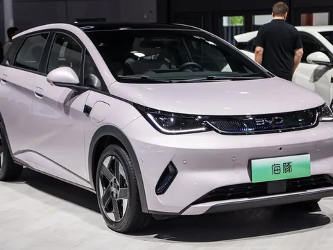 BYD Dolphin đời mới chuẩn bị ra mắt tại Việt Nam: Thiết kế tinh chỉnh, giá ‘mềm’ hơn để cạnh tranh