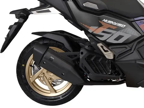 Tin xe 5/1: ‘Cơn ác mộng của Honda Air Blade’ ra mắt, có ABS 2 kênh như SH mà giá chỉ 59 triệu đồng