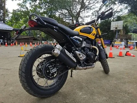 Tin xe trưa 22/1: ‘Huyền thoại côn tay’ Anh ra mắt với giá rẻ, trang bị lấn át Winner R và Exciter