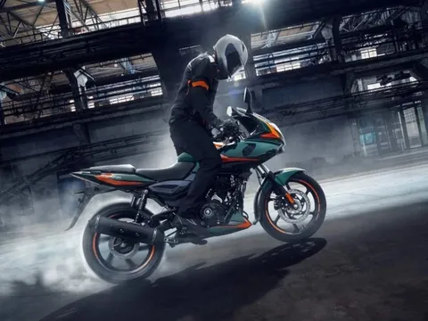 'Khắc chế' Yamaha Exciter, ‘vua côn tay’ 220cc mới xịn hơn Honda Winner R ra mắt giá 78 triệu đồng