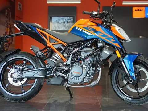 Tin xe 25/2: Mở bán ‘vua côn tay’ mới ‘chất’ hơn Yamaha Exciter và Honda Winner R, giá 48 triệu đồng