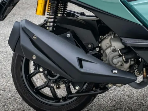 Tin xe hot 1/3: 'Vua xe ga' mới đẳng cấp hơn Honda SH 160i chính thức ra mắt, giá rẻ so với trang bị