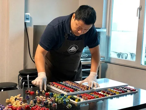 Đầu bếp Vũ Xuân Trường chia sẻ một số lưu ý trong quá trình làm bánh ngọt