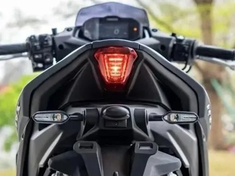 Tin xe hot 4/4: Yamaha ra mắt ‘vua xe ga’ 155cc mới ‘nét’ hơn Honda Air Blade và Vario, giá cực rẻ