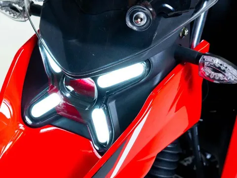 ‘Vua côn tay’ 175cc mới phân khúc khác Yamaha Exciter chính thức ra mắt: Thiết kế cực chất, giá mềm