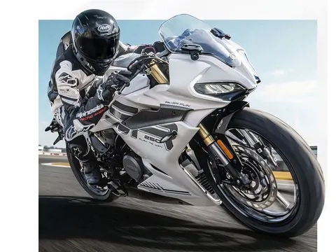 Chính thức ra mắt ‘vua côn tay’ 249cc mới cao cấp hơn Yamaha Exciter và Winner R, giá 61 triệu đồng