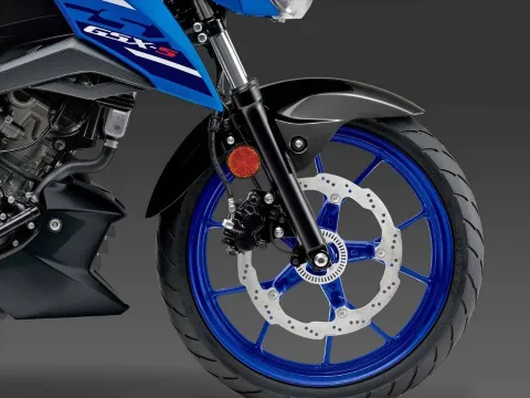 Tin xe trưa 12/5: Suzuki ra mắt mẫu xe mới phân khúc ‘tiệm cận’ Yamaha Exciter và Winner R, có cả ABS 2 kênh, giá 'mềm'
