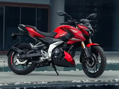 Chính thức ra mắt ‘vua côn tay’ 165cc mới giá 33,6 triệu đồng phân khúc khác Yamaha Exciter và Honda Winner R