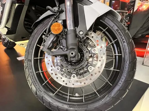 ‘Vua xe ga’ xịn nhất của Honda chính thức ra mắt: Thiết kế ‘chất’ hơn Air Blade và Vario, trang bị vượt trội SH